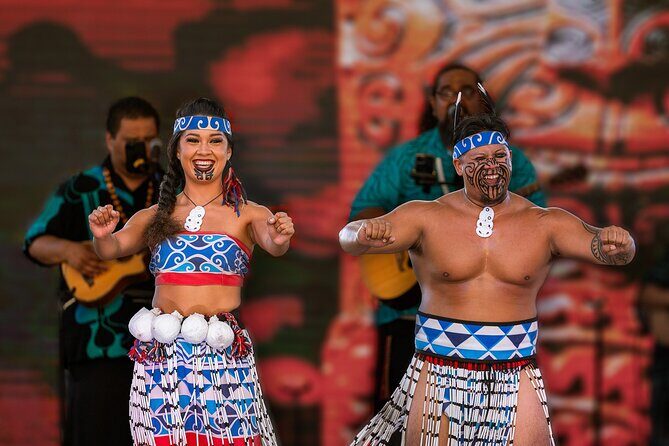 Honolulu: Ka Moana Lūʻau at Aloha Tower – Oceanfront Luau Show - Buffet Dinner at Ka Moana: What’s Included and What to Expect