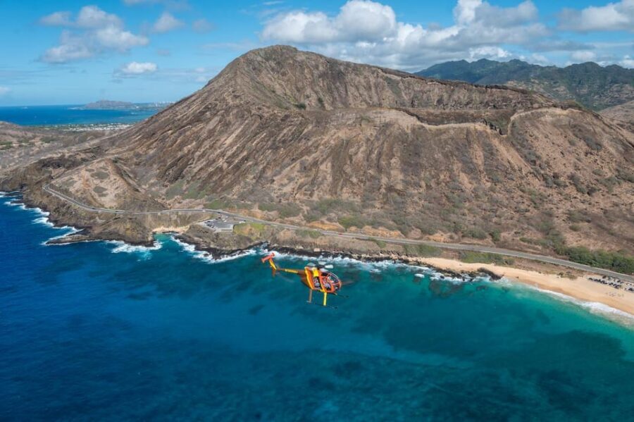 Oahu: Magnum P.I. Doors-Off Helicopter Tour - The Route From Keehi Lagoon to Honolulu Harbor and Aloha Tower