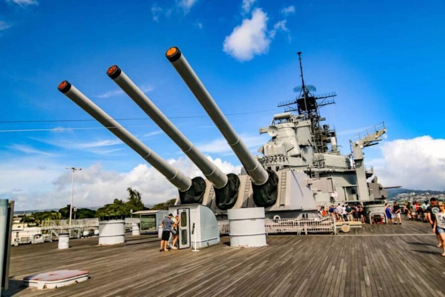 Oahu: Pearl Harbor Battleship Tour - Pearl Harbor in One Day: What a 9-Hour Tour Really Means