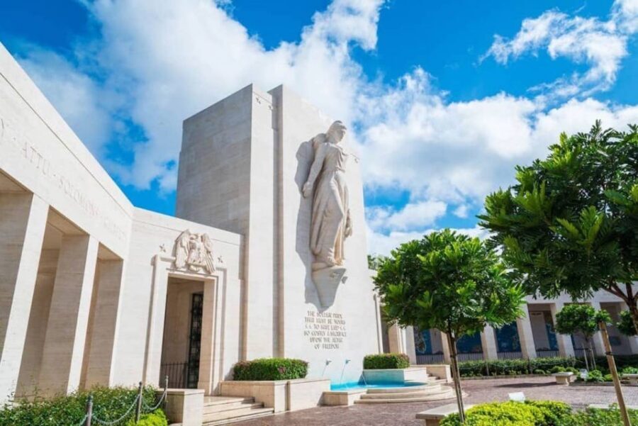 Oahu: Pearl Harbor Battleship Tour - The Arizona Memorial by Navy Launch: A Short, Focused Moment