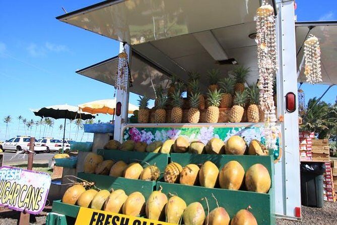 One-Day Tour Hawaii Movie Tour: Island Hopping from Oahu to Kauai - Hanalei: The Lunch Break That Makes the Day Feel Like Kauai