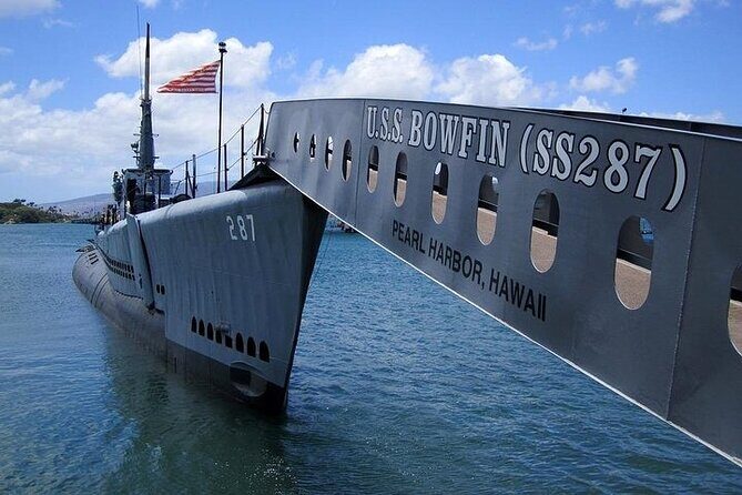 Pearl Harbor USS Arizona & Bowfin Submarine - Key things to know before you go