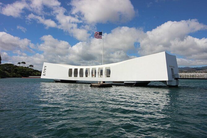 Pearl Harbor USS Arizona & Bowfin Submarine - Pearl Harbor Historic Sites Visitor Center: start with clarity, not confusion
