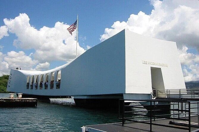 Pearl Harbor USS Arizona Memorial & Battleship Missouri - USS Missouri Mighty Mo: where you can walk a WWII landmark