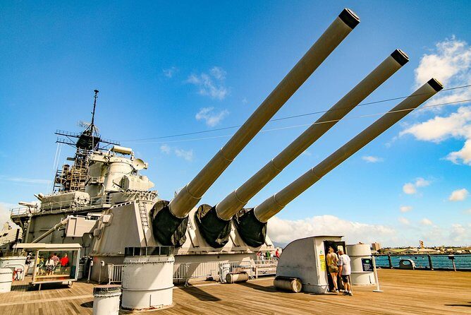 Pearl Harbor: USS Arizona Memorial & USS Missouri Battleship Tour from Waikiki - Visitor Center First: Why That Documentary Makes Everything Land