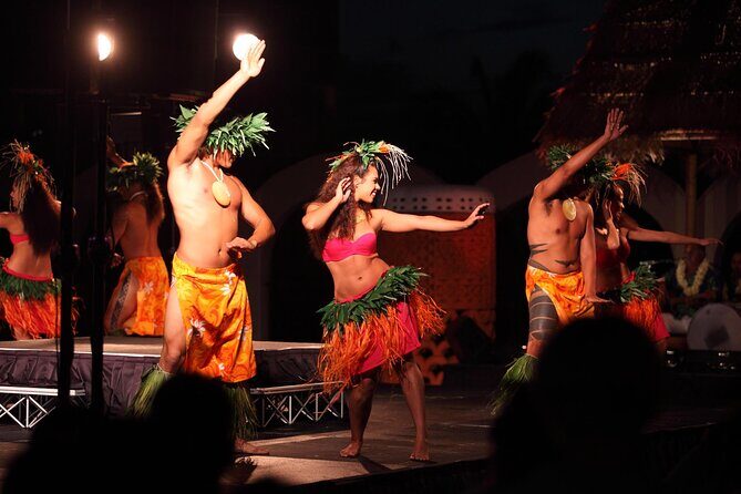 Waikiki Starlight Luau on The Great Lawn-Hilton Hawaiian Village - From ticket to your table: how the evening flows